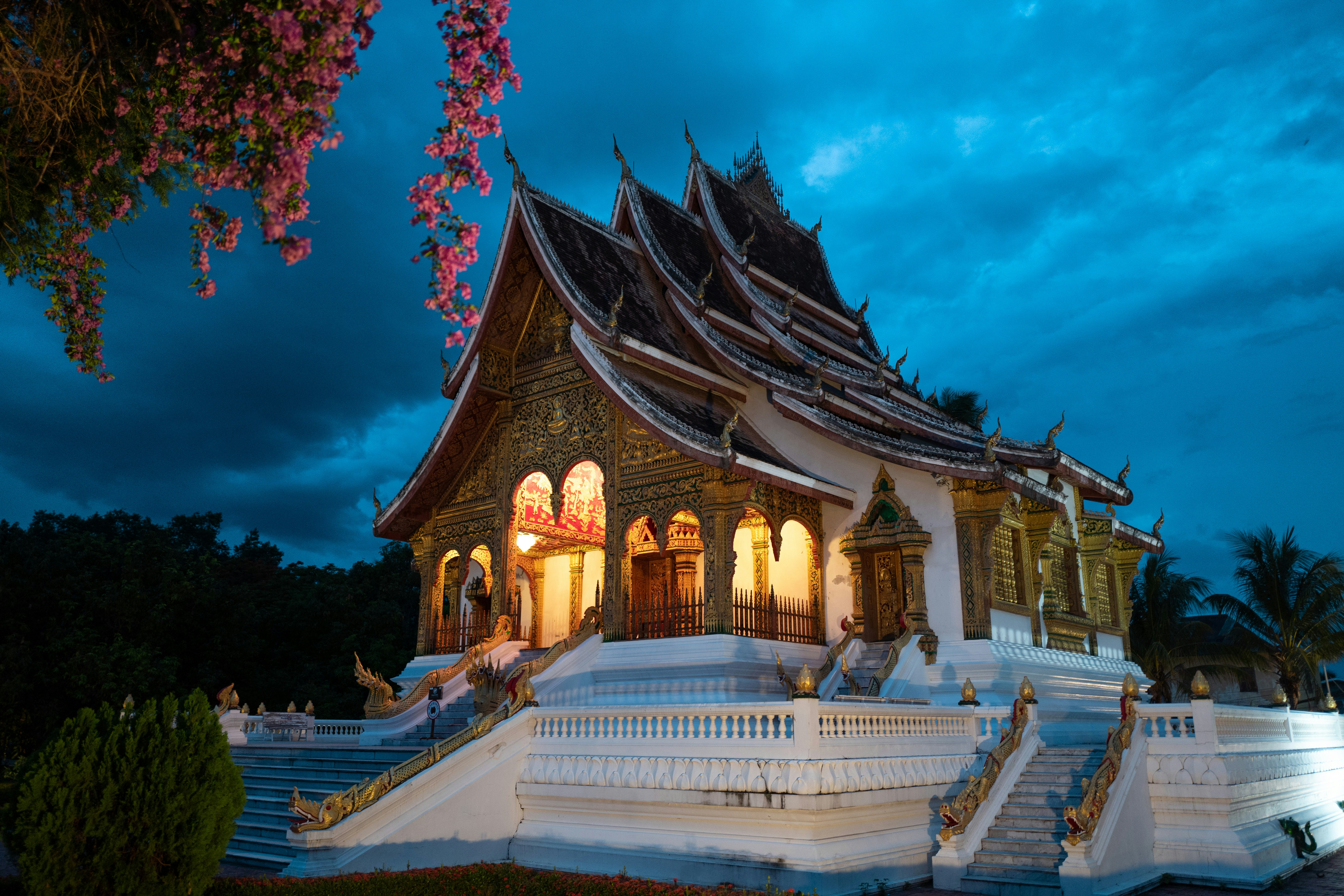 Laos Premium